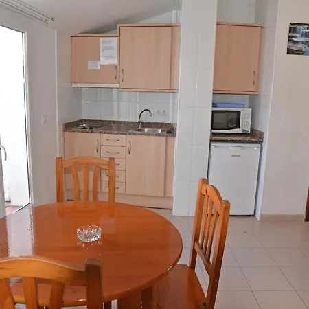 Ar Dosjoimi Λορέτ Ντε Μαρ