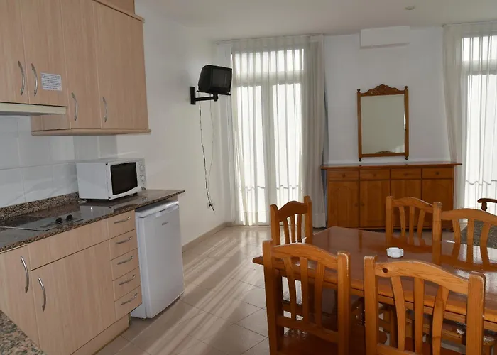 Apartment Ar Dosjoimi *
