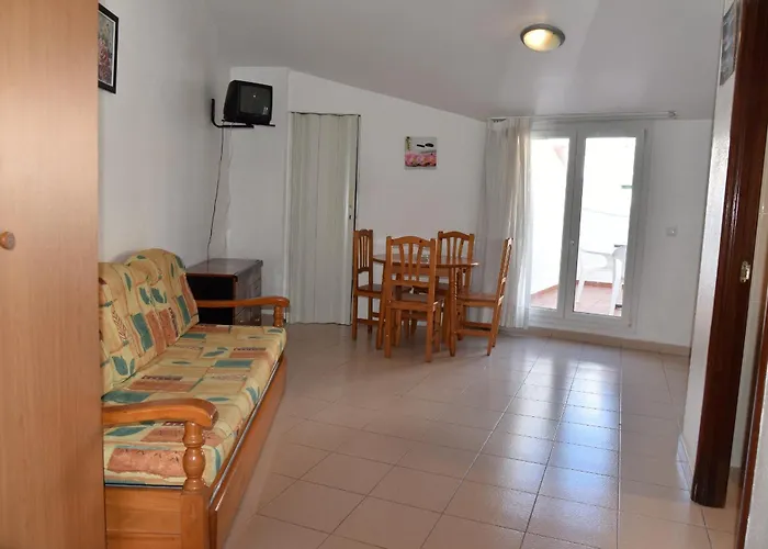 Ar Dosjoimi * Lloret de Mar